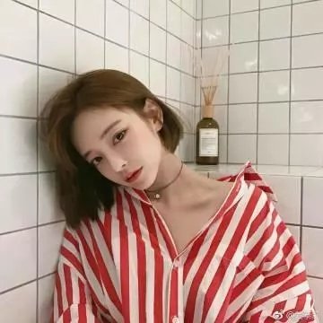 可爱小小姐封面